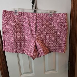 Loft embroidered fabic Shorts